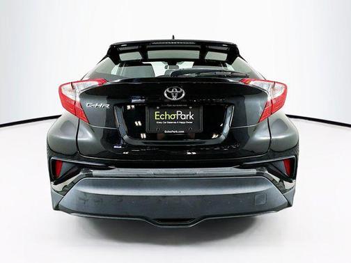 2020 Toyota C-HR LE