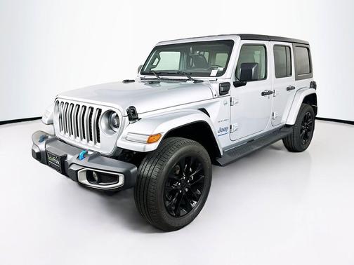 Silver Zynith Clearcoat 2023 Jeep Wrangler 4xe Sahara
