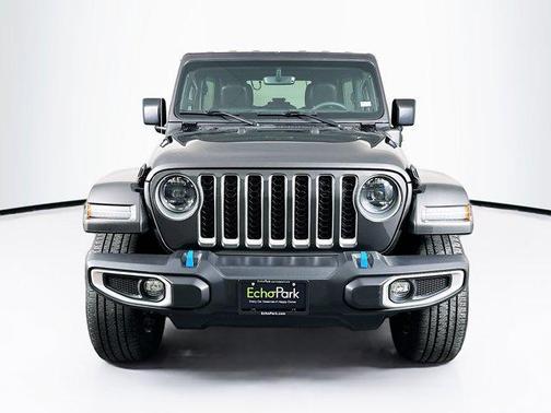 Granite Crystal Metallic Clearcoat 2023 Jeep Wrangler 4xe Sahara