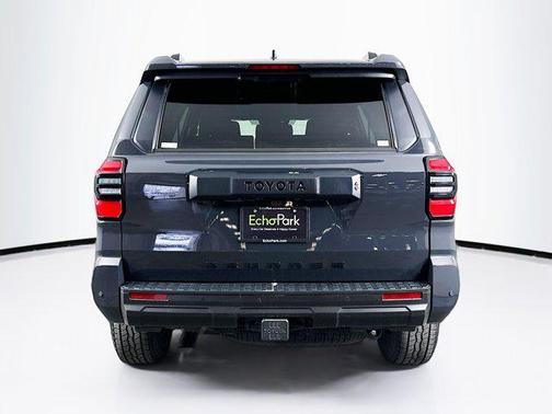 2025 Toyota 4Runner TRD Off Road