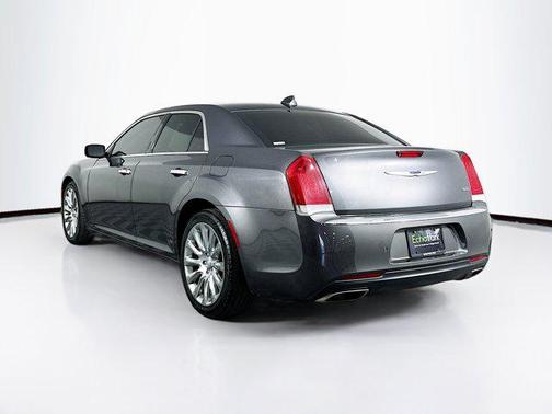 Granite Crystal Metallic Clearcoat 2019 Chrysler 300 Limited