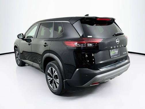 Super Black 2023 Nissan Rogue SV