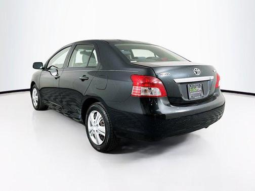 2010 Toyota Yaris Base