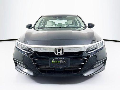 2018 Honda Accord Touring 2.0T