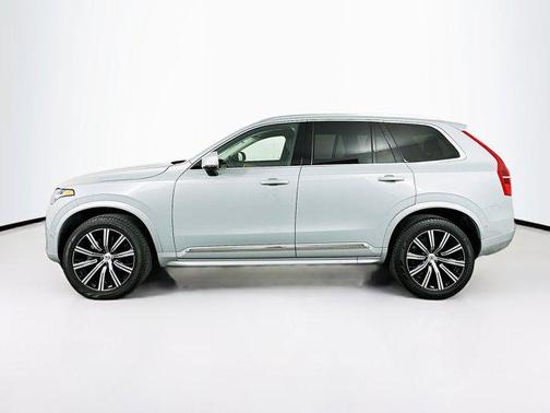 2025 Volvo XC90 B6 Plus 7-Seater