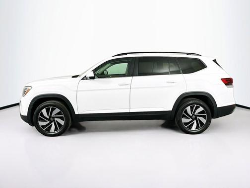 Pure White 2025 Volkswagen Atlas 2.0T SE w/Technology 4MOTION