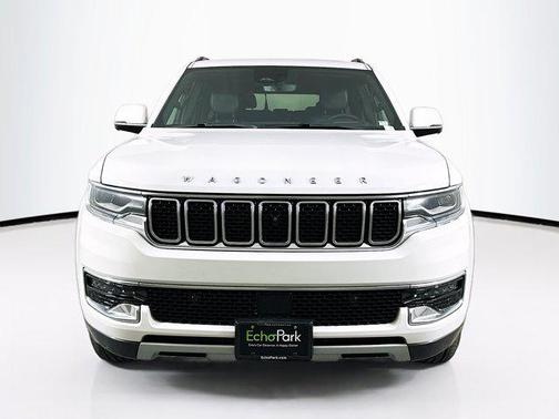 2022 Jeep Wagoneer Series II 4x2