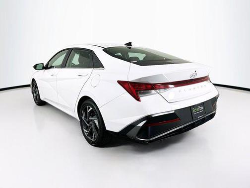 Serenity White 2025 Hyundai ELANTRA SEL