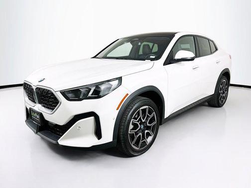 2025 BMW X2 xDrive28i
