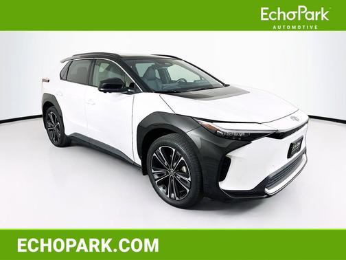 Wind Chill Pearl w/Black Roof 2023 Toyota bZ4X Limited