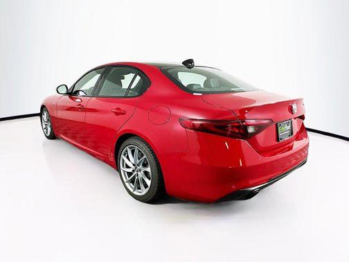 2023 Alfa Romeo Giulia Ti