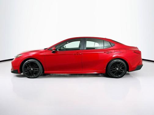 Supersonic Red 2025 Toyota Camry SE