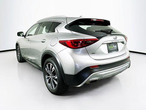 2019 INFINITI QX30 ESSENTIAL