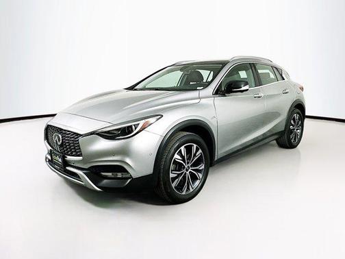 2019 INFINITI QX30 ESSENTIAL