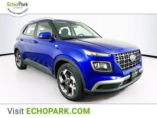 2023 Hyundai VENUE SEL