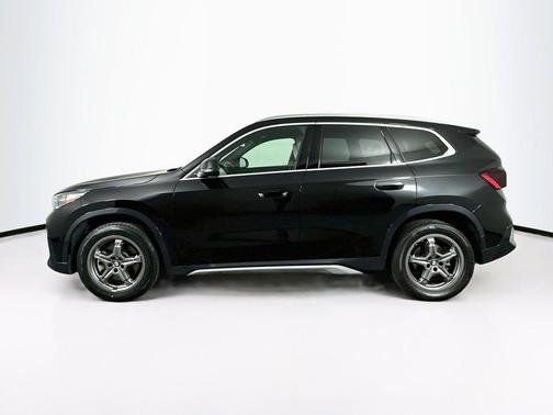 Black Sapphire Metallic 2025 BMW X1 xDrive28i