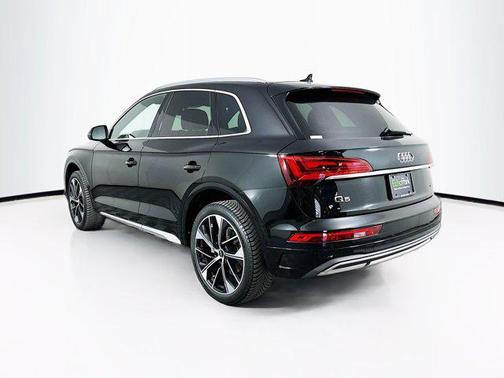 2021 Audi Q5 45 Premium Plus