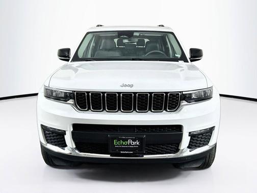 Bright White Clearcoat 2023 Jeep Grand Cherokee L Limited