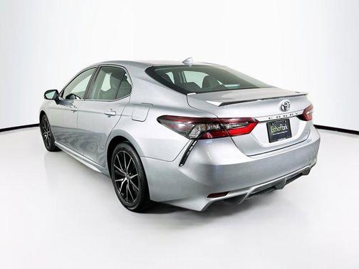 Celestial Silver Metallic 2024 Toyota Camry SE