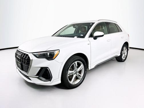 Glacier White Metallic 2020 Audi Q3 45 S line Premium