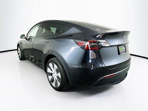 2024 Tesla Model Y Long Range Dual Motor All-Wheel Drive