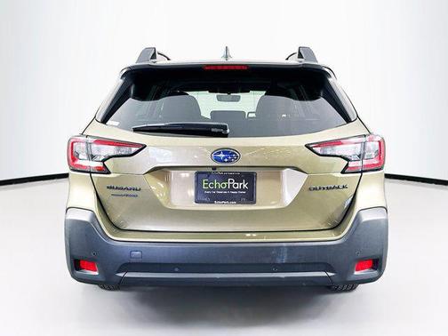 Autumn Green Metallic 2025 Subaru Outback Onyx Edition