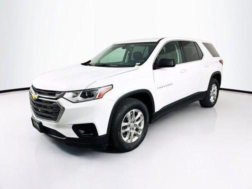Summit White 2020 Chevrolet Traverse LS