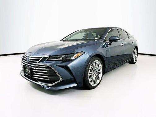 2021 Toyota Avalon Hybrid Limited