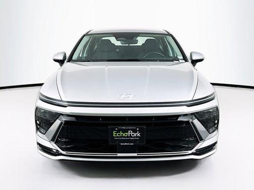 2025 Hyundai SONATA Hybrid SE