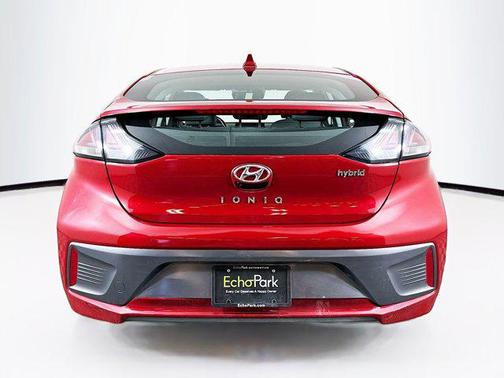 2021 Hyundai IONIQ Hybrid SEL