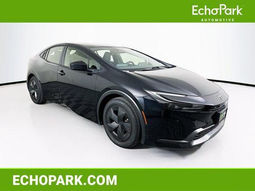 2025 Toyota Prius LE