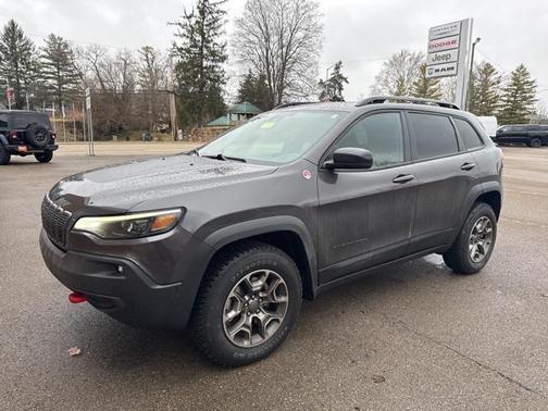 2022 Jeep Cherokee Trailhawk