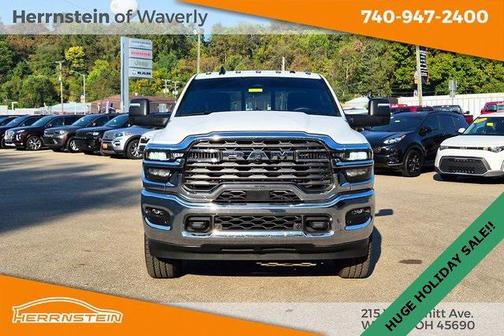 2025 RAM 2500 Tradesman Crew Cab 4x4 6'4' Box