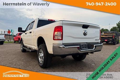 2024 RAM 2500 Tradesman Crew Cab 4x4 6'4' Box