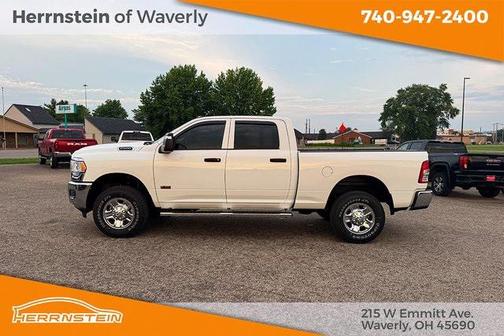 2024 RAM 2500 Tradesman Crew Cab 4x4 6'4' Box