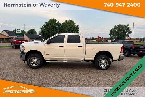 2024 RAM 2500 Tradesman Crew Cab 4x4 6'4' Box