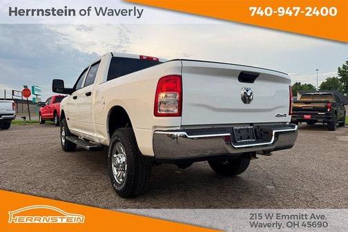 2024 RAM 2500 Tradesman Crew Cab 4x4 6'4' Box
