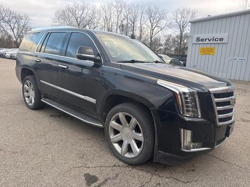 2019 Cadillac Escalade Luxury
