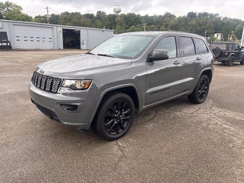 Gray Clearcoat 2020 Jeep Grand Cherokee Altitude