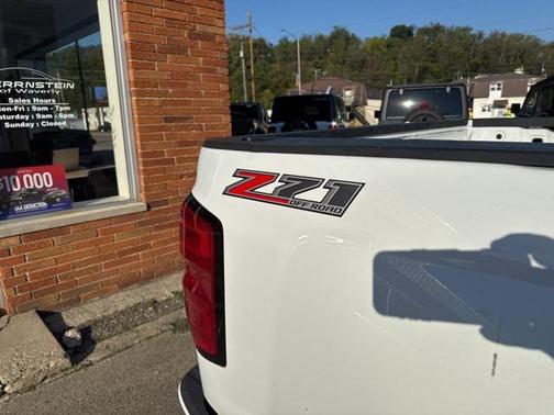 2017 Chevrolet Silverado 1500 2LT