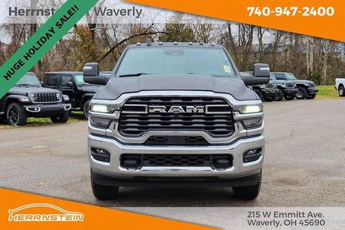 2026 RAM 2500 Tradesman Crew Cab 4x4 6'4' Box