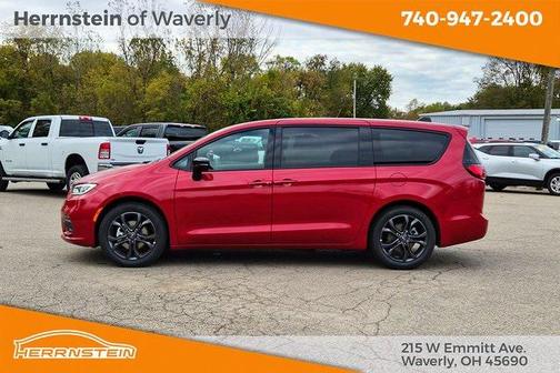 2026 Chrysler Pacifica L