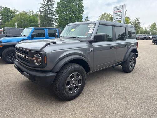 Gray Metallic 2025 Ford Bronco Big Bend