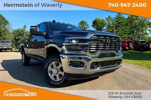 2025 RAM 2500 Big Horn Crew Cab 4x4 6'4' Box