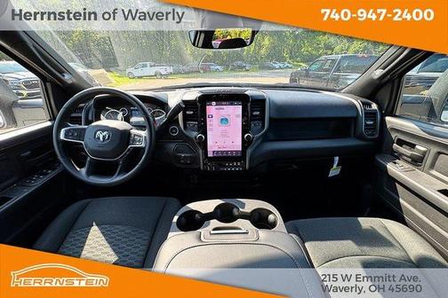 2025 RAM 2500 Tradesman Crew Cab 4x4 6'4' Box