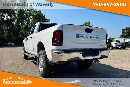 2025 RAM 2500 Tradesman Crew Cab 4x4 6'4' Box
