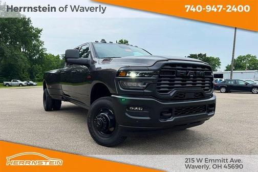 2025 RAM 3500 Tradesman Crew Cab 4x4 8' Box