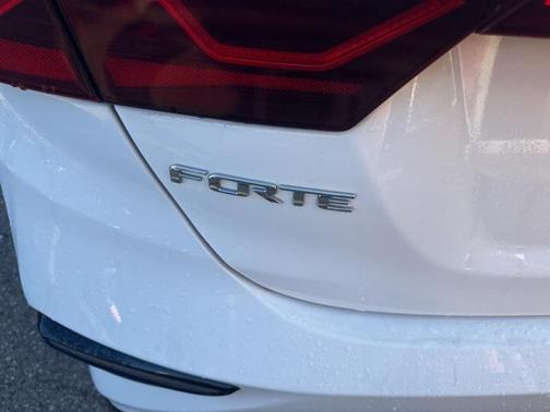 2020 Kia Forte GT-Line