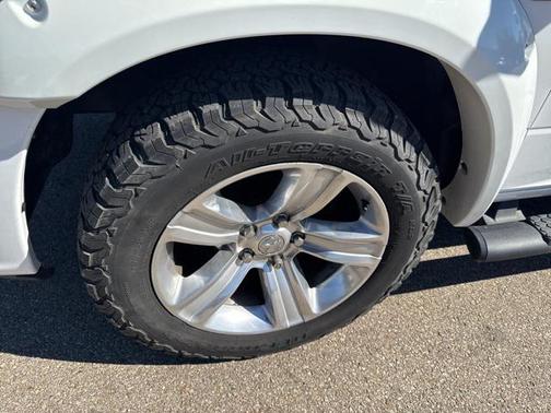 2015 RAM 1500 Sport