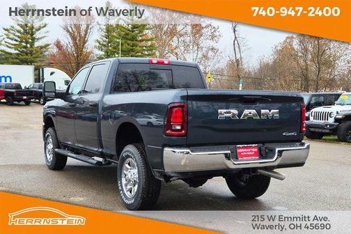 2026 RAM 2500 Tradesman Crew Cab 4x4 6'4' Box